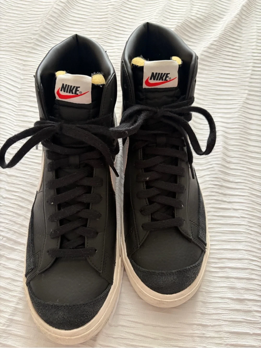 Nike Blazer Men's Black/White Hi-Top Casual Sneakers - Hardly Worn